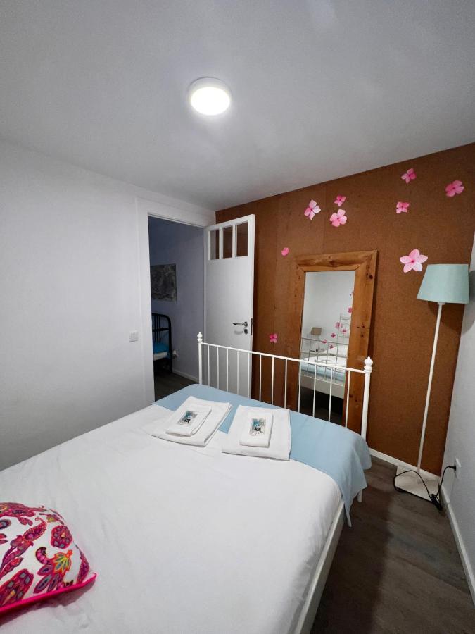 Apartamento 1 Quarto, Com Patio, Em Frente Praia Paço de Arcos Extérieur photo